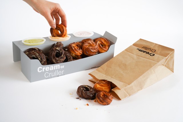 人気店「I’m donut?」を手がけるシェフが “シュークルーラー” の専門店をOPEN🍩それってどんなスイーツなの?